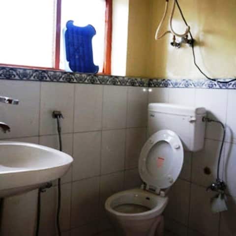 Hotel Mahajan, Gulmarg 3